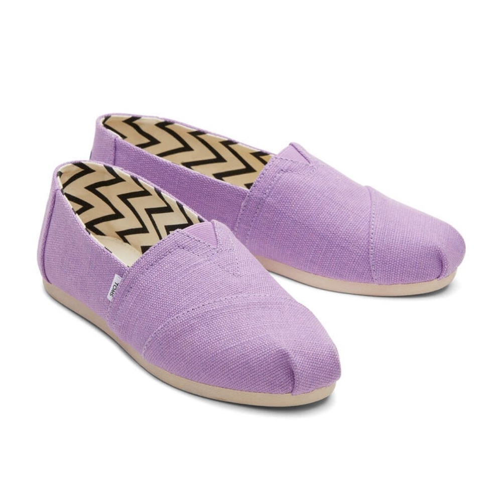 New Toms Alpargata Heritage Canvas Shoes- tags still on.